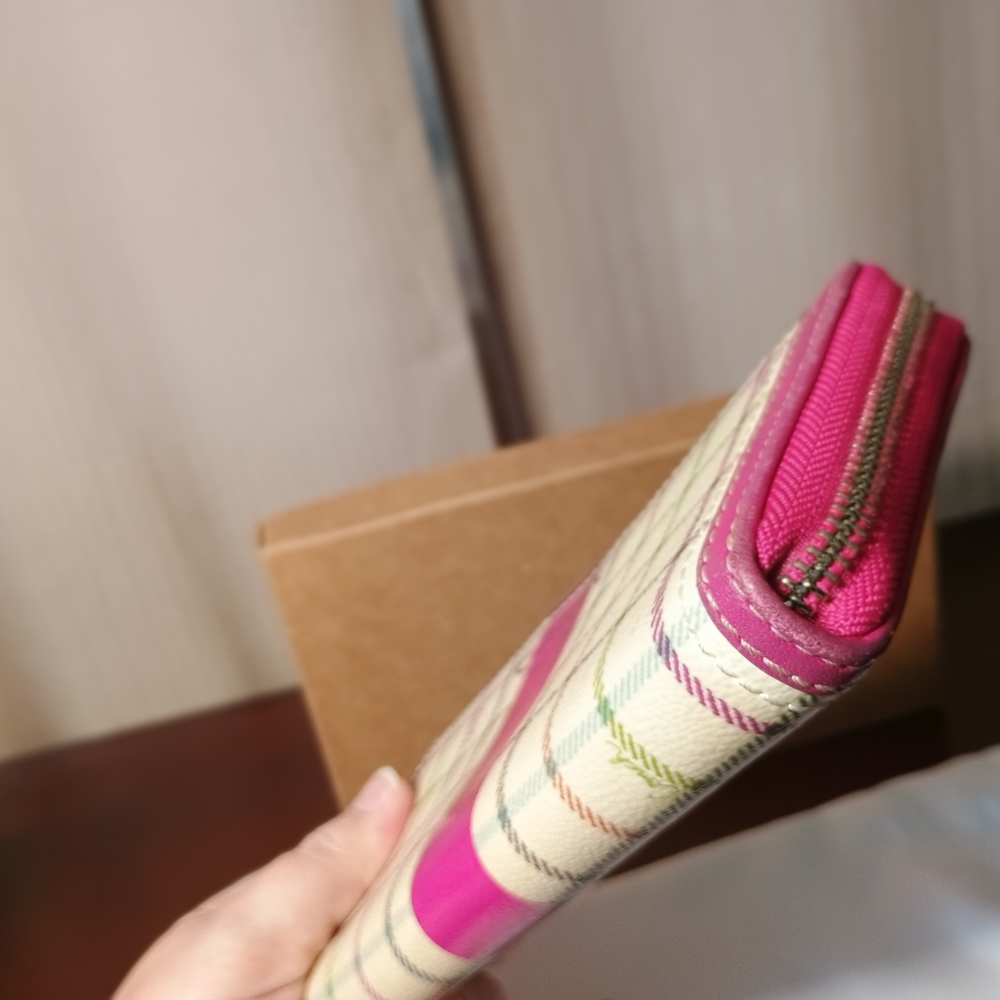 Coach Tattersol Heritage Plaid Zipper Wallet - Picture 2 of 8